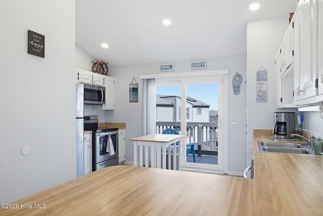 1928 New River Inlet Road 224, N Topsail Beach, NC 28460