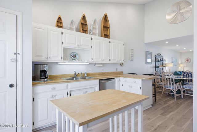 1928 New River Inlet Road 224, N Topsail Beach, NC 28460
