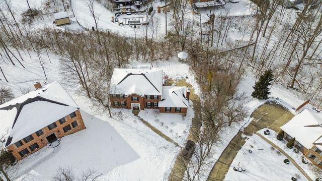 7953 Quebec Court, West Chester, OH 45241