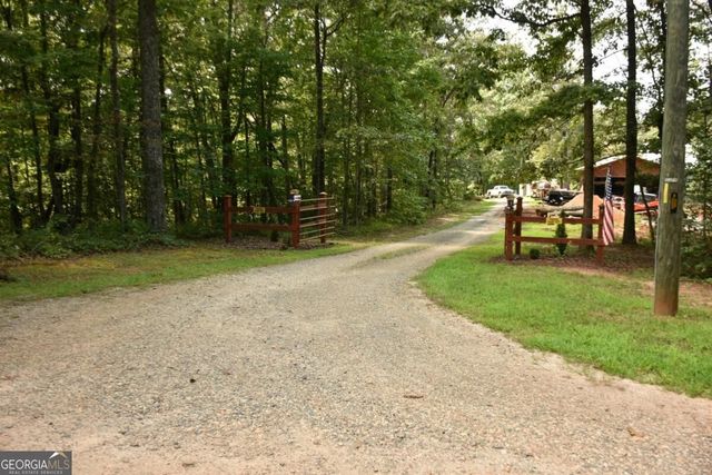 69 Gold Lake Drive, Cleveland, GA 30528