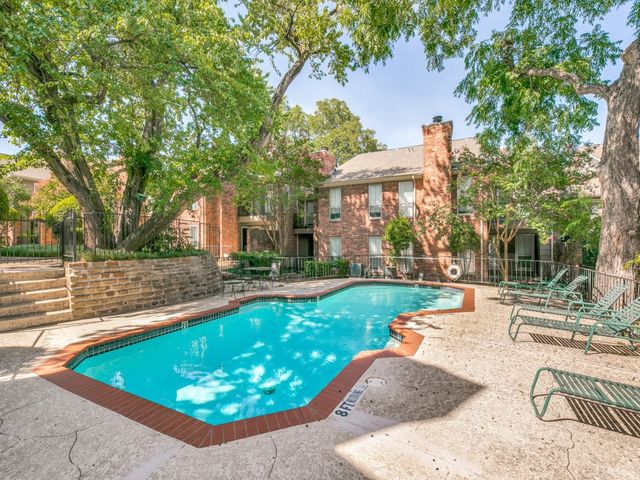 7510 Holly Hill Drive 127, Dallas, TX 75231