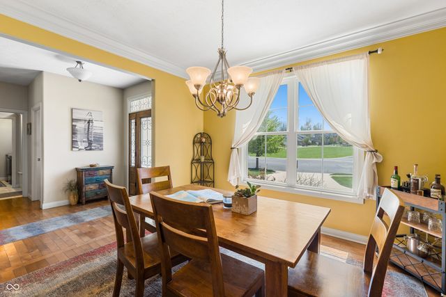 1735 Brookfield Drive, Columbus, IN 47201
