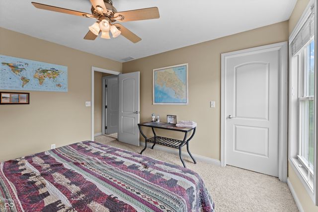 1735 Brookfield Drive, Columbus, IN 47201