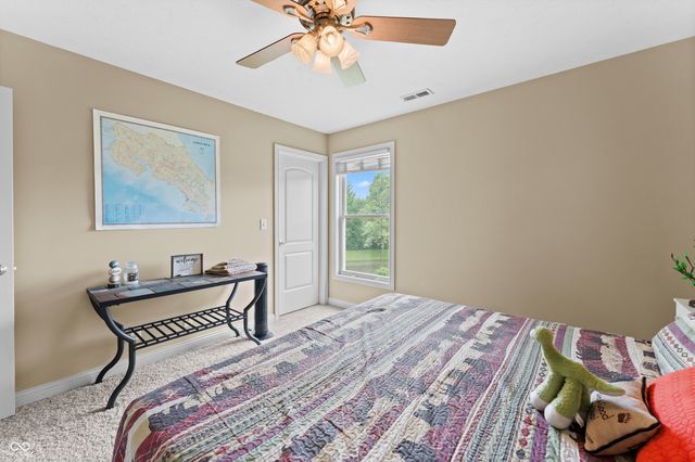 1735 Brookfield Drive, Columbus, IN 47201