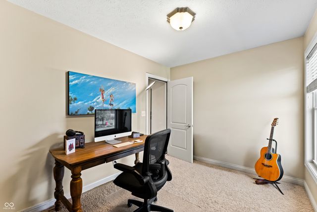 1735 Brookfield Drive, Columbus, IN 47201