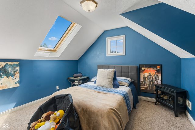 1735 Brookfield Drive, Columbus, IN 47201