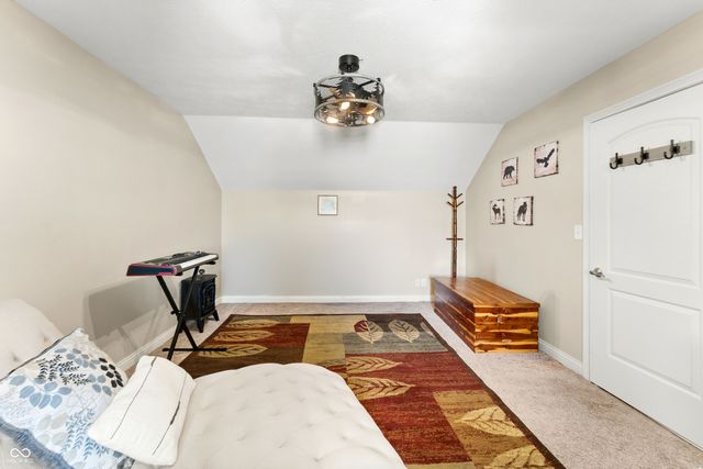 1735 Brookfield Drive, Columbus, IN 47201