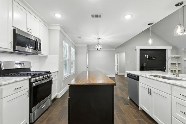 4905 Wichita Street, Granbury, TX 76048
