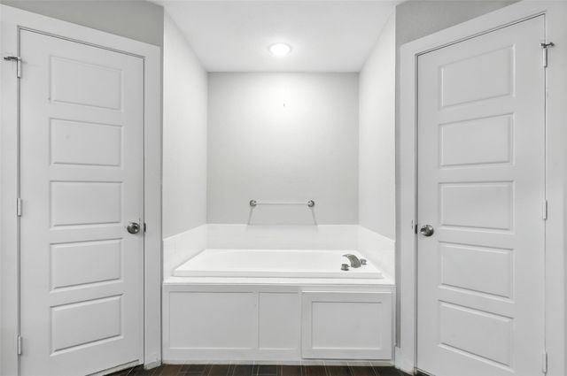 4905 Wichita Street, Granbury, TX 76048