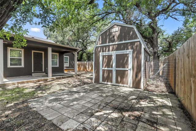 4905 Wichita Street, Granbury, TX 76048