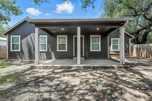 4905 Wichita Street, Granbury, TX 76048