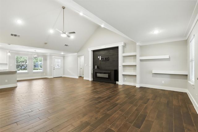 4905 Wichita Street, Granbury, TX 76048