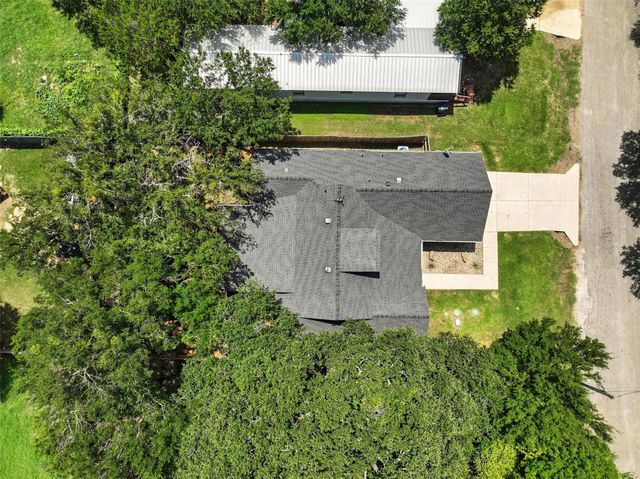 4905 Wichita Street, Granbury, TX 76048