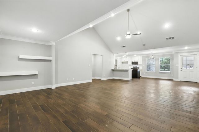 4905 Wichita Street, Granbury, TX 76048