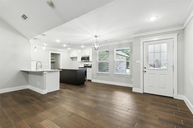 4905 Wichita Street, Granbury, TX 76048