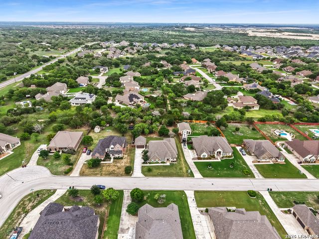 145 MARY ELLA DR, Castroville, TX 78009