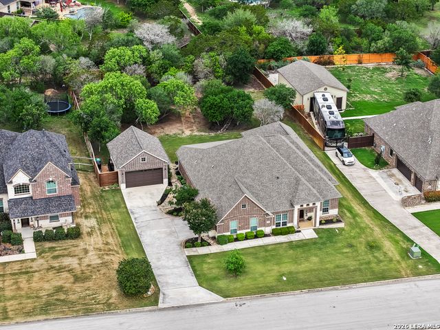 145 MARY ELLA DR, Castroville, TX 78009