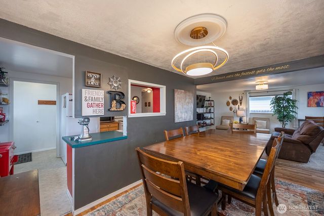 247 NW D Street, Ephrata, WA 98823