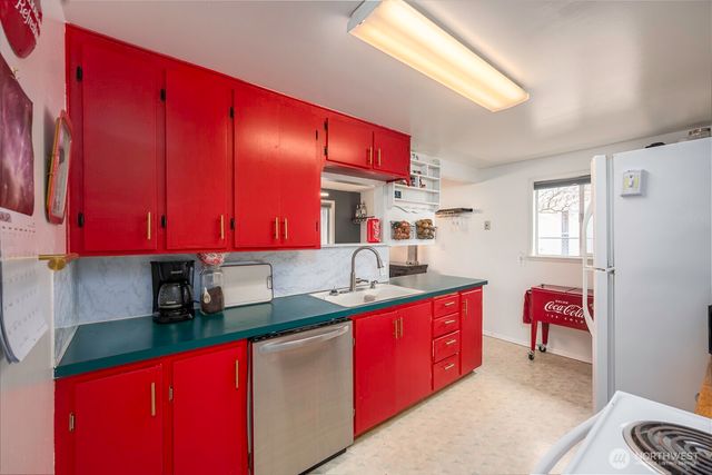 247 NW D Street, Ephrata, WA 98823