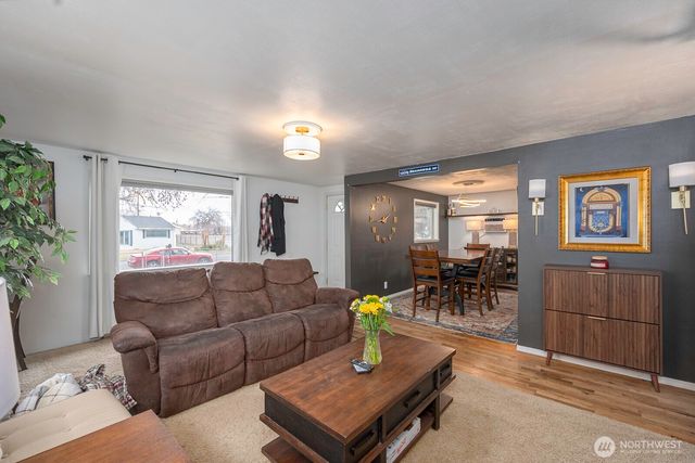 247 NW D Street, Ephrata, WA 98823