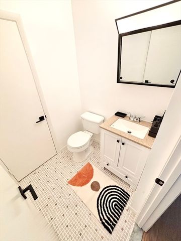 32 Elderwood Dr 32, Stoughton, MA 02072