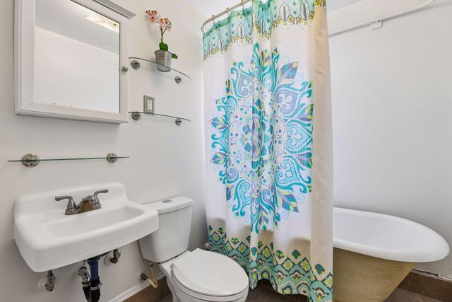 4123 38th Avenue S, Minneapolis, MN 55406