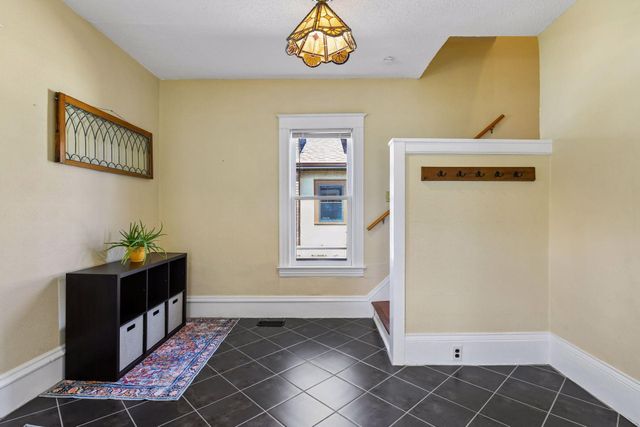 4123 38th Avenue S, Minneapolis, MN 55406