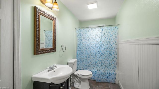 1533 Pecan Drive, High Point, NC 27263