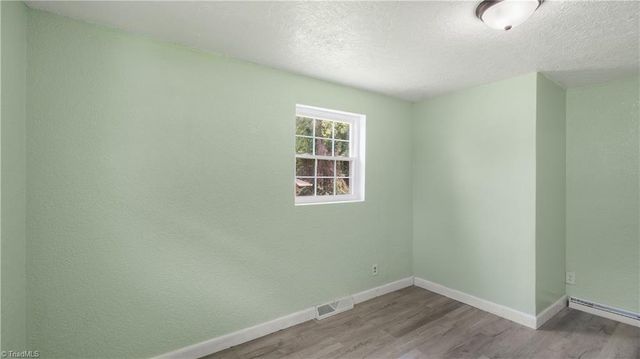 1533 Pecan Drive, High Point, NC 27263