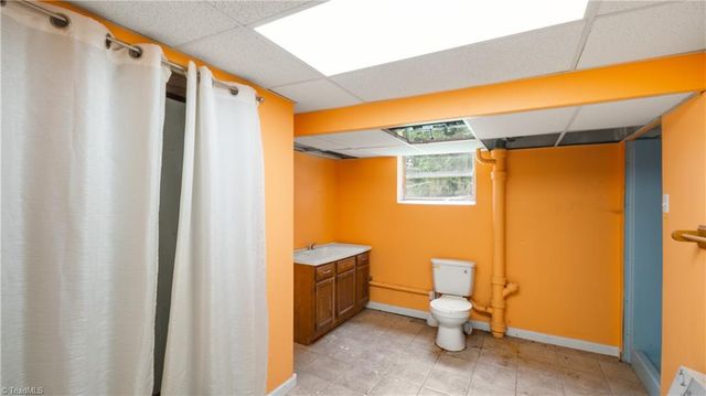 1533 Pecan Drive, High Point, NC 27263