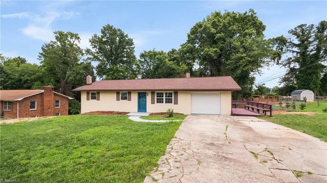1533 Pecan Drive, High Point, NC 27263