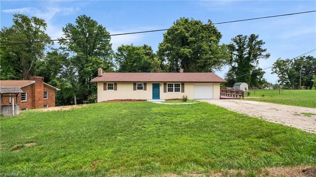 1533 Pecan Drive, High Point, NC 27263