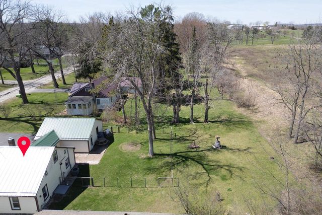 472 North Street, Green Lake, WI 54941
