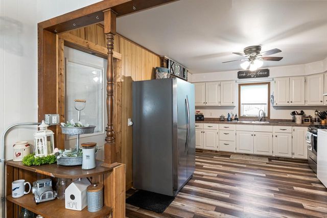 472 North Street, Green Lake, WI 54941