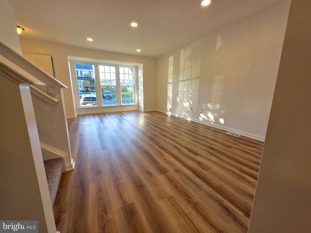 16927 TOMS RIVER LOOP, Dumfries, VA 22026