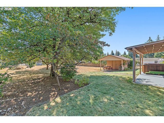 1720 Se 130TH Ave, Portland, OR 97233