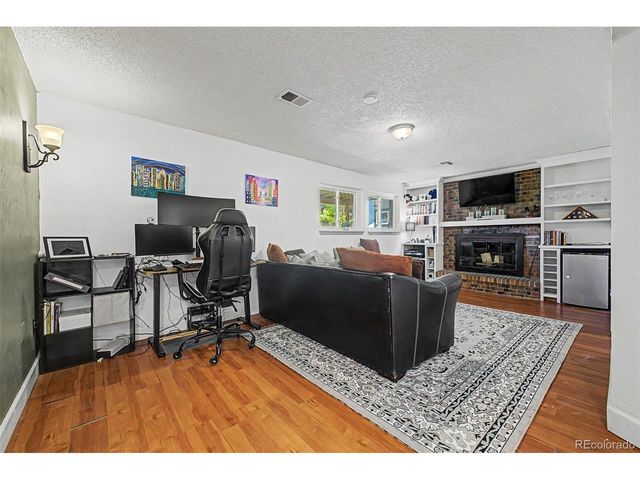 7003 S Yukon St, Littleton, CO 80128