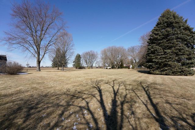 N4593 County Road P, Delavan, WI 53115