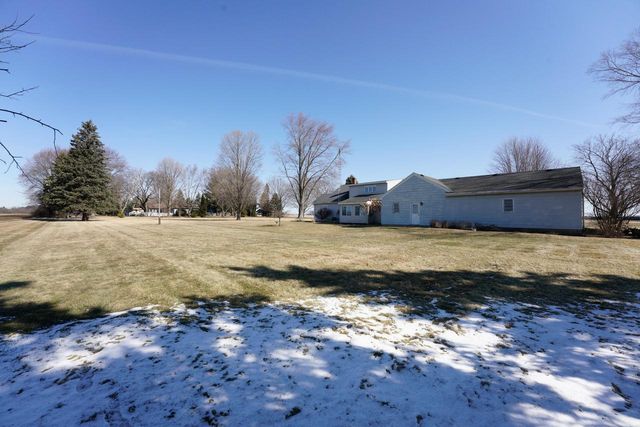 N4593 County Road P, Delavan, WI 53115