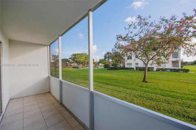 303 Preston H 303, Boca Raton, FL 33434