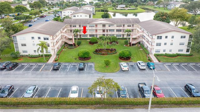 303 Preston H 303, Boca Raton, FL 33434