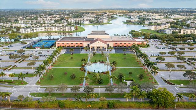 303 Preston H 303, Boca Raton, FL 33434
