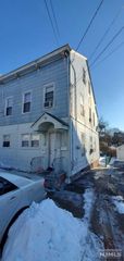 98 Murray Avenue, Paterson, NJ 07501