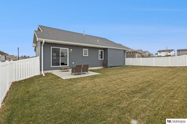 7020 N 13TH Street, Lincoln, NE 68521