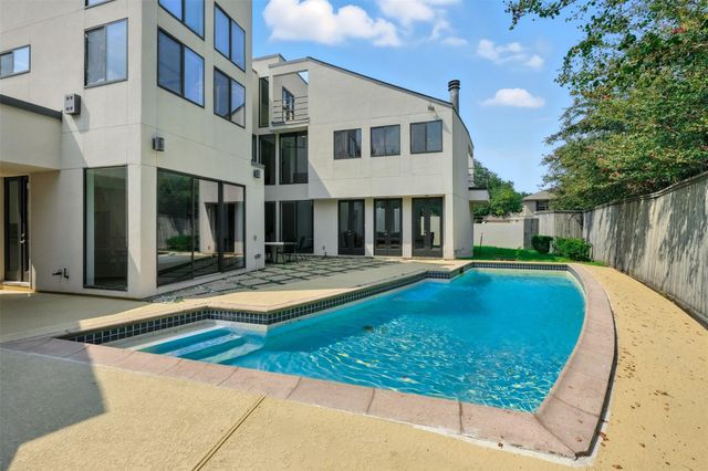 2019 Mcclendon Street, Houston, TX 77030