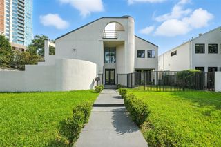 2019 Mcclendon Street, Houston, TX 77030