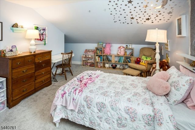 30 Hunterdon Rd, West Orange Twp., NJ 07052