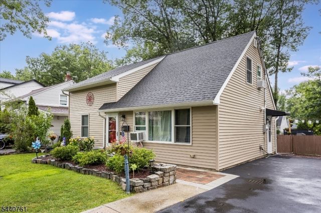30 Hunterdon Rd, West Orange Twp., NJ 07052