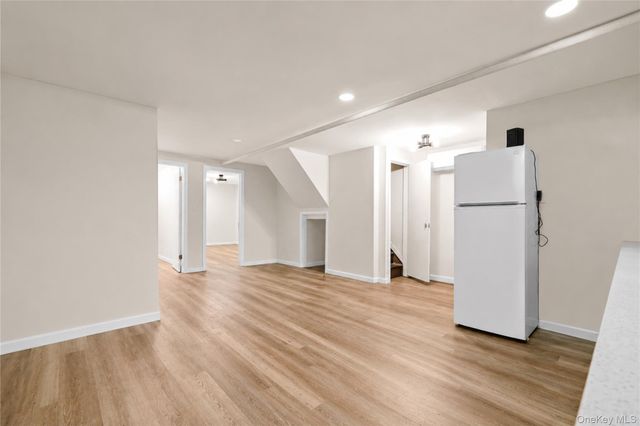 25-22 45th Street 1, Astoria, NY 11103