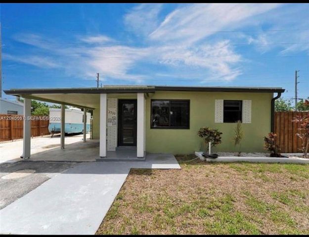 2730 NE 16th Avenue 0, Pompano Beach, FL 33064
